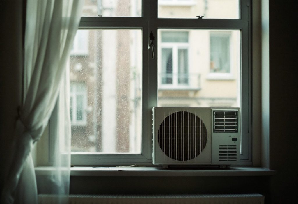 A window unit in an apartment.